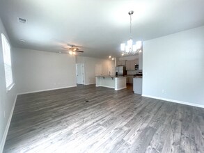438 Pacific Commons Dr in Surfside Beach, SC - Foto de edificio - Building Photo