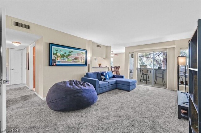 property at 668 Oakmont Ave