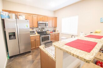 1409 Paris Rd-Unit -1409-201c in Columbia, MO - Building Photo - Building Photo