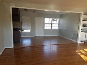 3733 Manana Dr in Dallas, TX - Building Photo - Building Photo