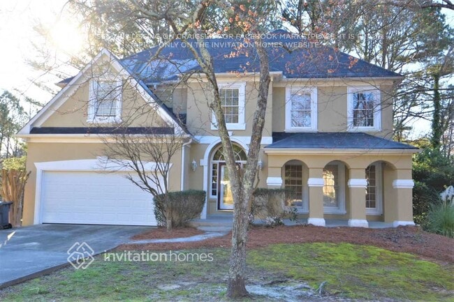 property at 3443 Kenilworth Ct