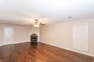 4916 Harvest Park Dr in Memphis, TN - Building Photo - Building Photo