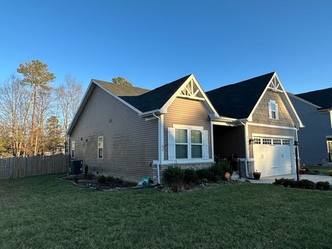 5413 Bison Ford Dr in Richmond, VA - Building Photo - Building Photo