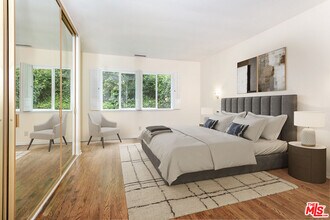 1117 Roscomare Rd in Los Angeles, CA - Building Photo - Building Photo