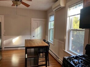 28 Goldsmith St in Boston, MA - Building Photo - Building Photo