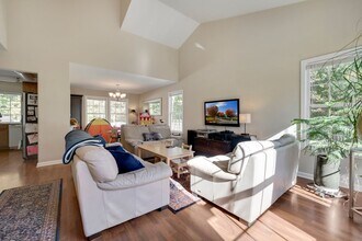 15 Richardson Cir in Durham, NC - Building Photo - Building Photo