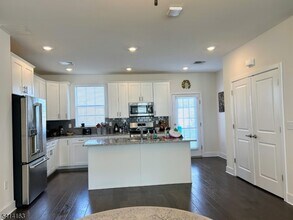 14 Gerhard Pl in Morristown, NJ - Building Photo - Building Photo