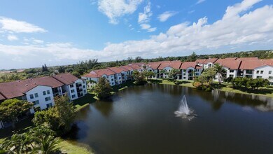 110 Villa Cir in Boynton Beach, FL - Building Photo - Building Photo