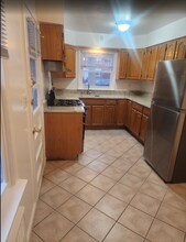 365 Burgher Ave in Staten Island, NY - Foto de edificio - Building Photo