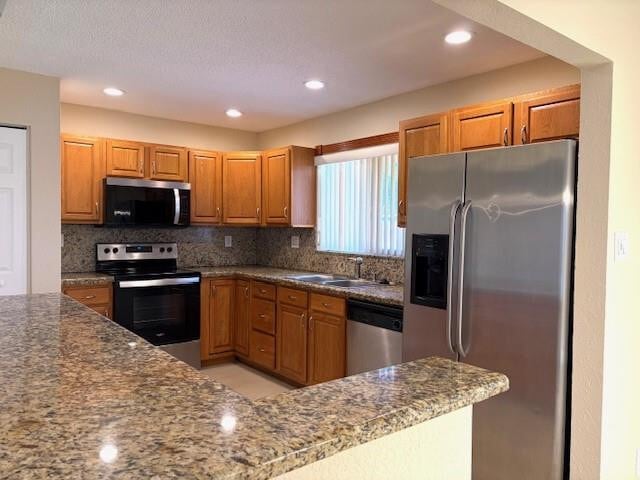 2562 NW 107th Ave in Sunrise, FL - Building Photo - Building Photo