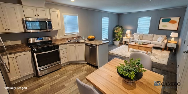 58 Tulip Ln in Belleville, MI - Building Photo - Building Photo