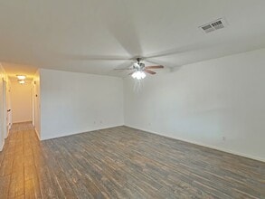 4914 SE Hardin Ave in Lawton, OK - Building Photo - Building Photo