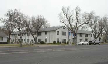 Courtyard at Pacific in Stockton, CA - Building Photo - Building Photo