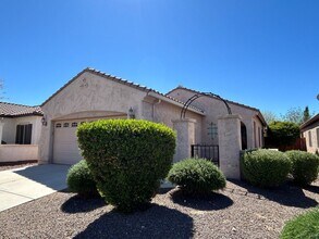 26249 W Wahalla Ln in Buckeye, AZ - Building Photo - Building Photo