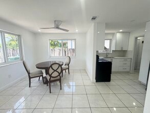 4847 NW 23rd Ave in Miami, FL - Building Photo - Building Photo