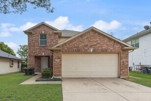8206 Arkan Pkwy in Dallas, TX - Building Photo