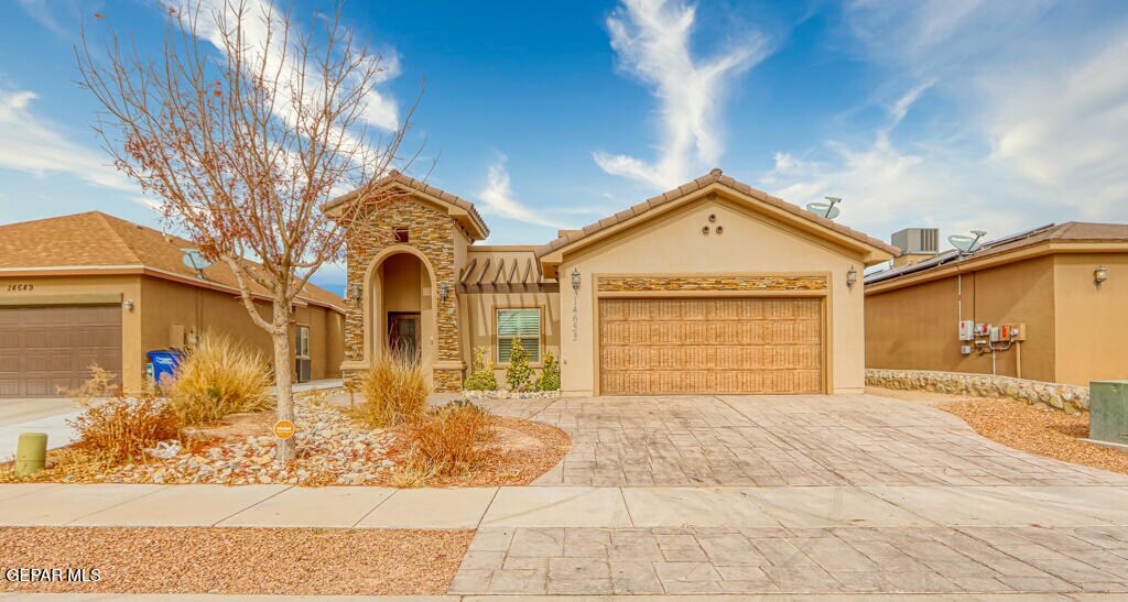 14653 Christian Castle in El Paso, TX - Building Photo