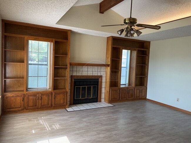 2013 Windward Dr in Killeen, TX - Building Photo - Building Photo