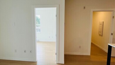 20695 Eastleigh Cres in Langley, BC - Building Photo - Building Photo