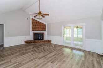 8257 River Creek Cove in Memphis, TN - Building Photo - Building Photo