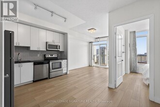 68 Merton St in Toronto, ON - Building Photo - Building Photo