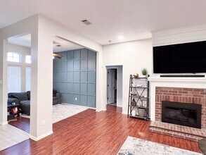 1207 Old Knoll Dr in Wylie, TX - Building Photo - Building Photo