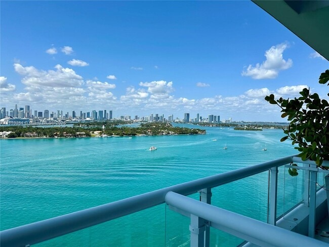 540 West Ave in Miami Beach, FL - Building Photo - Building Photo