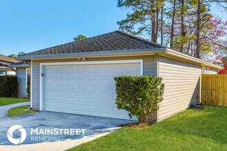 7767 Pikes Peak Dr in Jacksonville, FL - Building Photo - Building Photo