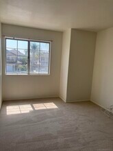 14018 Via Corsini in San Diego, CA - Building Photo - Building Photo