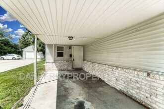 3164 Kylemore Rd in Toledo, OH - Building Photo - Building Photo