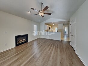 192 Cameron Way Cir in Winston-Salem, NC - Building Photo - Building Photo