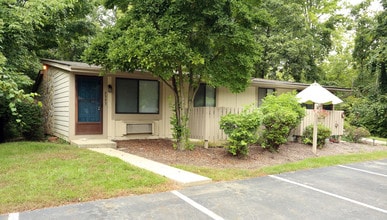 Harvest Grove in Gahanna, OH - Building Photo - Building Photo