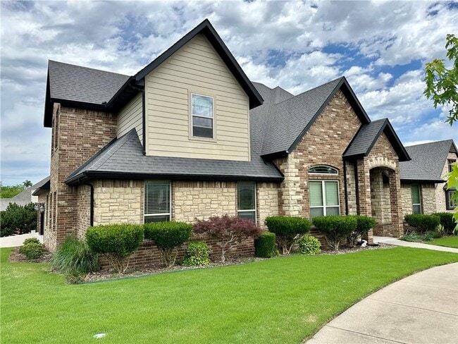 5732 Dancing Rabbit Dr in Springdale, AR - Building Photo - Building Photo
