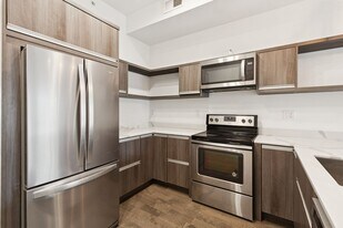 2028 E Fletcher St in Philadelphia, PA - Building Photo