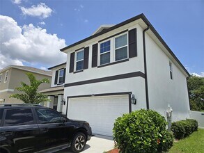 8030 Praise Dr in Tampa, FL - Building Photo - Building Photo