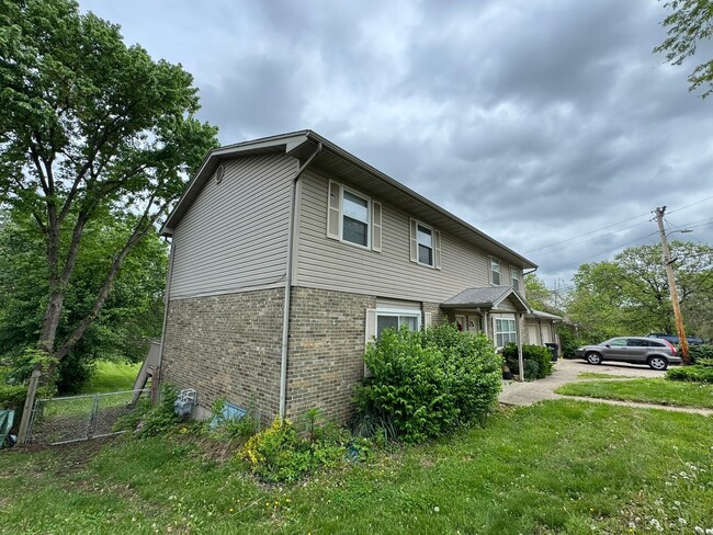 4209 Defoe Dr