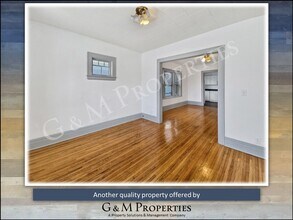 28-30-30 Laburnam Crescent in Rochester, NY - Building Photo - Building Photo