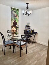 3805 Cortez Cir in Tampa, FL - Building Photo - Building Photo