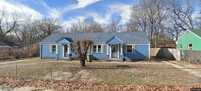 property at 869 Pearce St