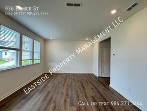 936 Emmer St in Rolesville, NC - Building Photo - Building Photo
