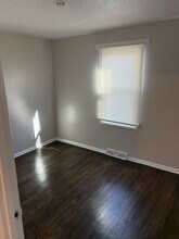 8405 E 111 St in Kansas City, MO - Building Photo - Building Photo