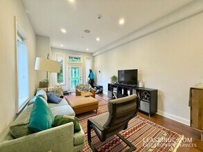 151 V St NW-Unit -#1 in Washington, DC - Building Photo - Building Photo