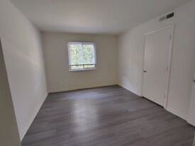 600 Reusens Rd in Lynchburg, VA - Building Photo