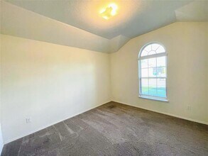 1910 Alamandine Ave in Aubrey, TX - Building Photo - Building Photo