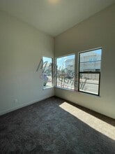 4444 S University St in Visalia, CA - Building Photo - Building Photo