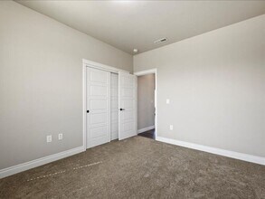 1615 Palermo Ave in Richland, WA - Building Photo - Building Photo