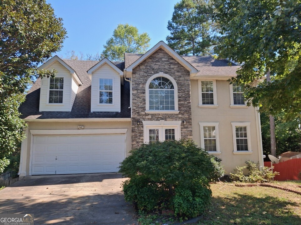 3575 Spring Mesa Dr SW in Snellville, GA - Building Photo