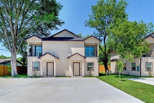 property at 5007 Mallow St