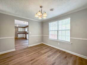 2752 Fairburn Rd SW in Atlanta, GA - Building Photo - Building Photo