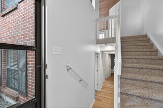 2563 Crusaders Way in Lexington, KY - Building Photo - Building Photo